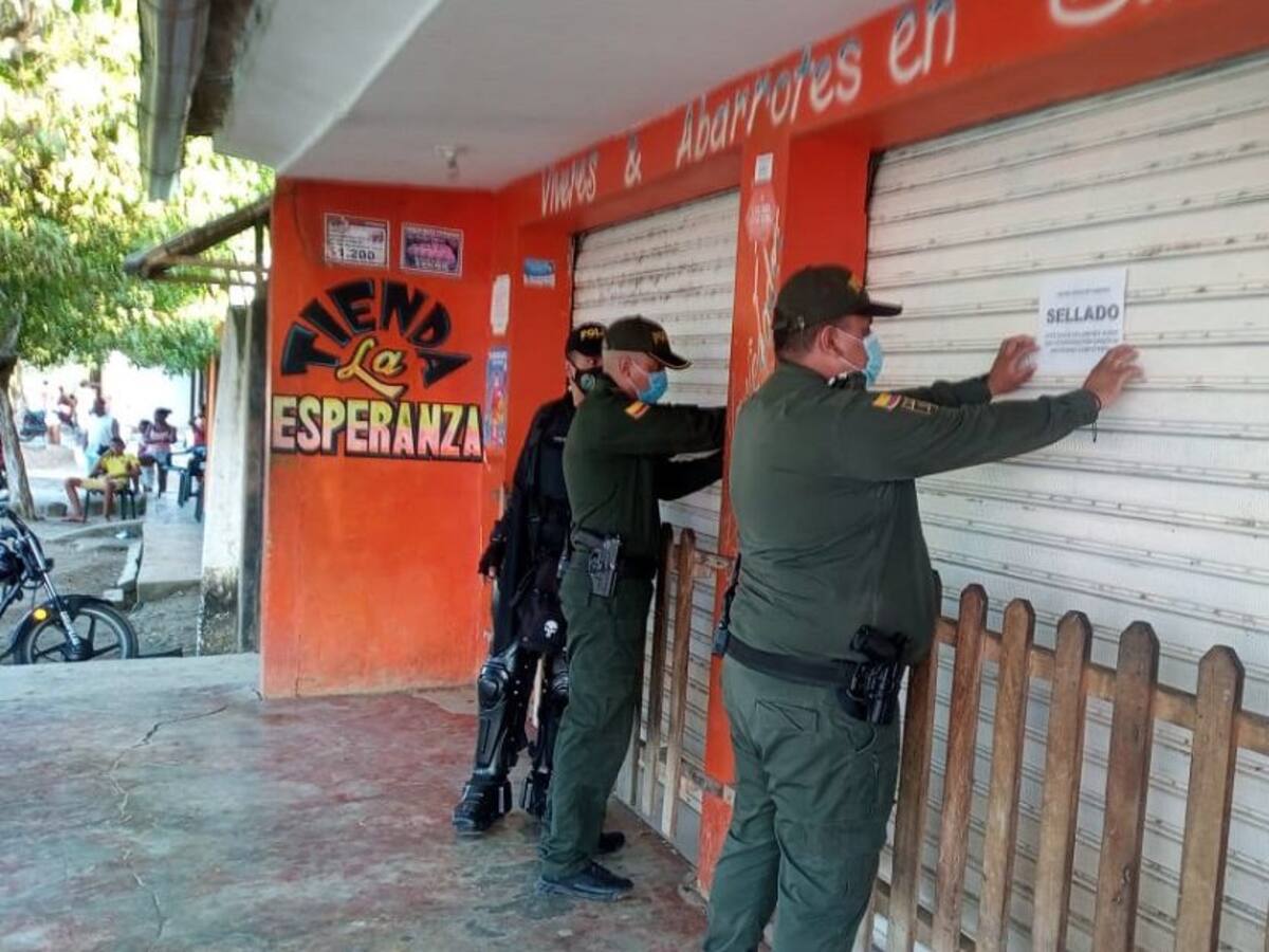 En Lorica se mantiene toque de queda y ley seca; agregan pico y cédula