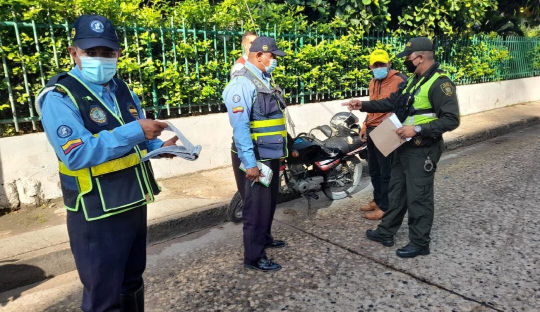 10 sanciones fueron por circular por zona prohibida con parrillero hombre.