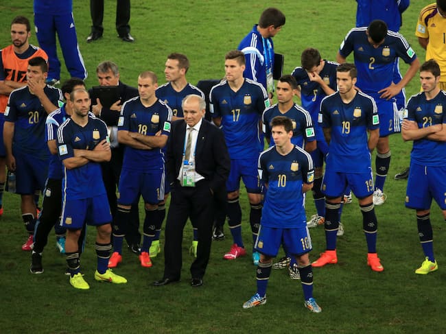Jugadores de Argentina luego de perder la final del Mundial 2014 / Getty Images)
