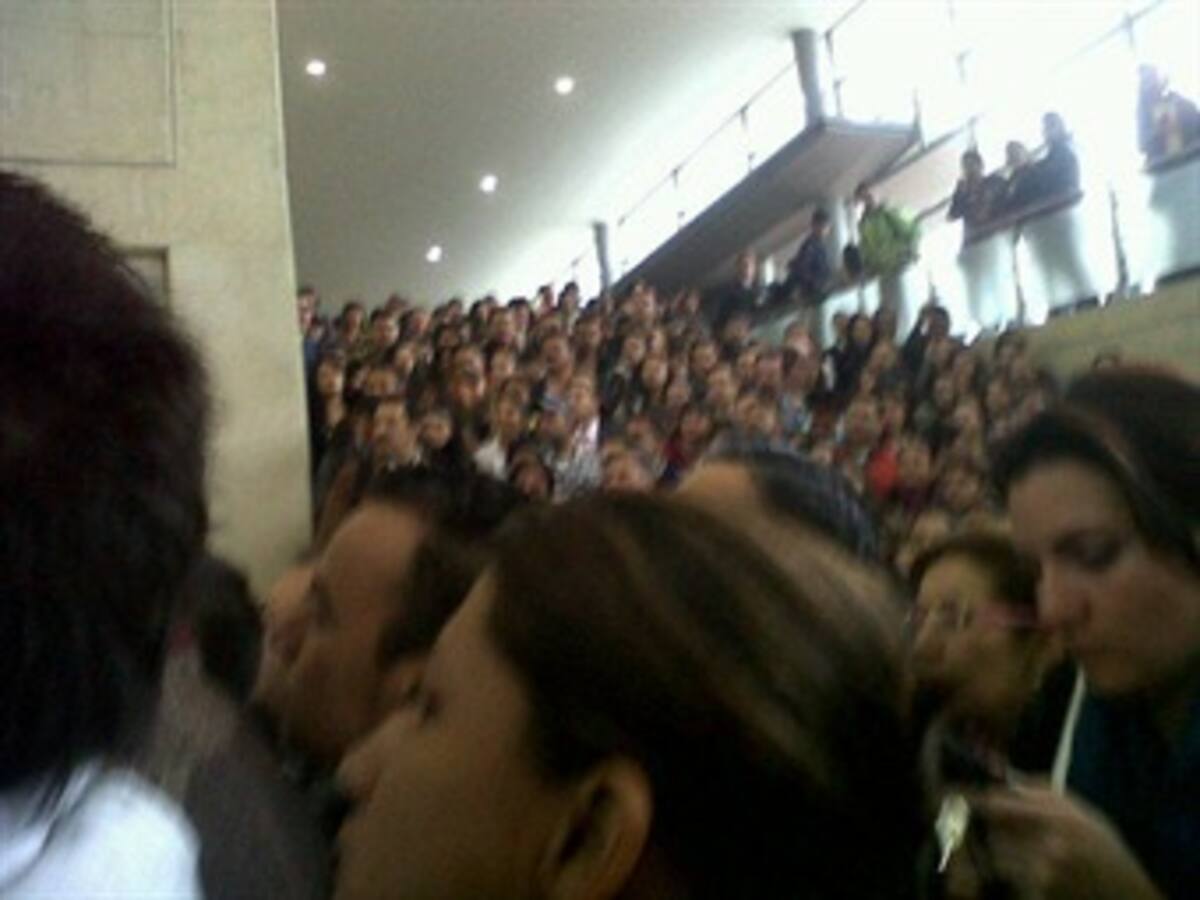 Caos en ingreso a Portal de Transmilenio en Suba. Hay protesta pacífica