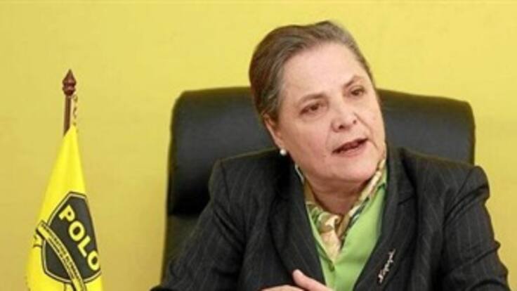 Clara López se recupera de exitosa cirugía para extraerle un tumor