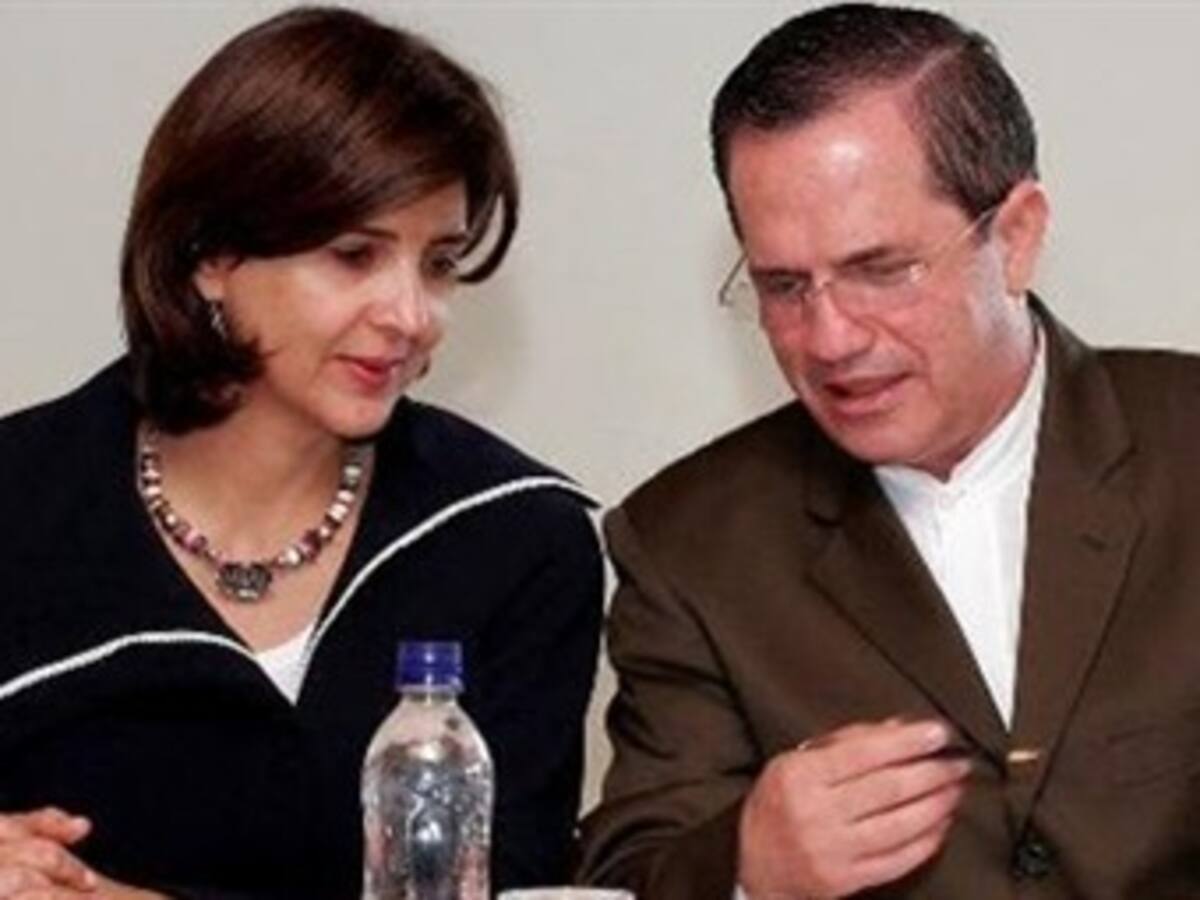 En dos meses Colombia y Ecuador normalizarían relaciones