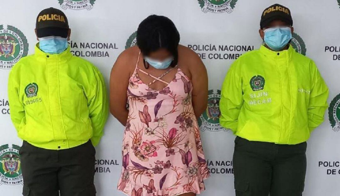 La Policía aseguró que la mujer también era la encargada de transportar armas de fuego en motocicletas semiautomáticas de baúl