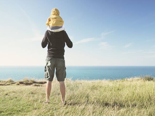 Licencia de paternidad podría extenderse a 8 semanas