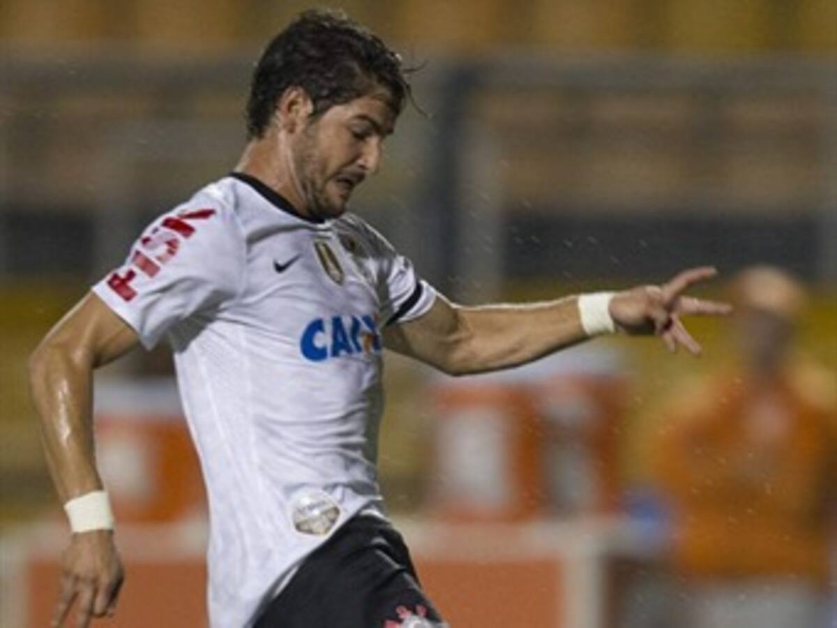 Millonarios cayó ante Corinthians y complicó su situación en la Copa Libertadores