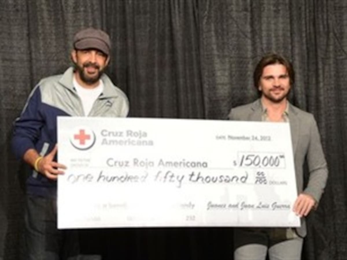 Juanes y Juan Luis Guerra reunieron fondos para afectados por "Sandy"