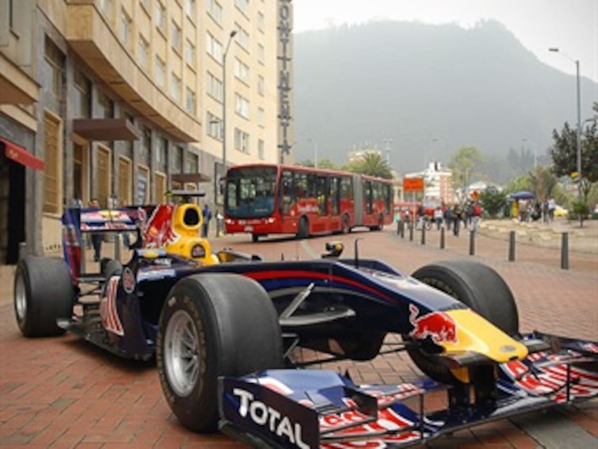 El Red Bull del escocés David Coulthard rugirá motores este sábado en Bogotá
