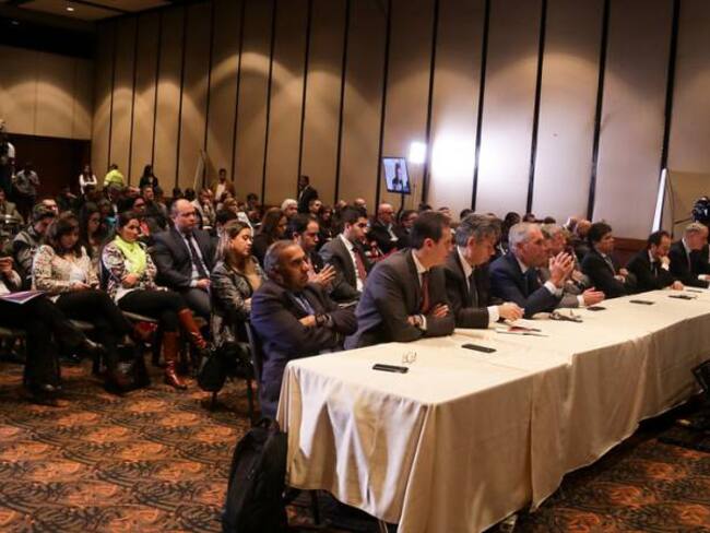 Adjudicado canal Uno al consorcio integrado por CM&, NTC y RTI