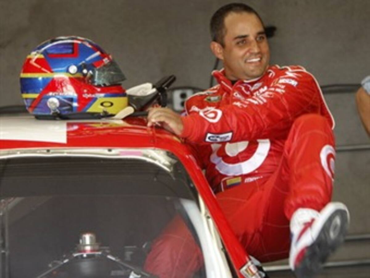 Juan Pablo Montoya hace pole para la carrera de Talladega de la Nascar