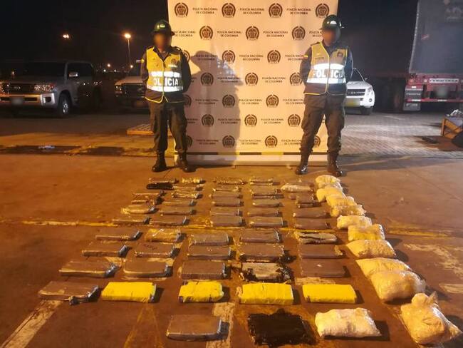 Incautan en Cartagena 69 kilos de cocaína que iban hacia Holanda