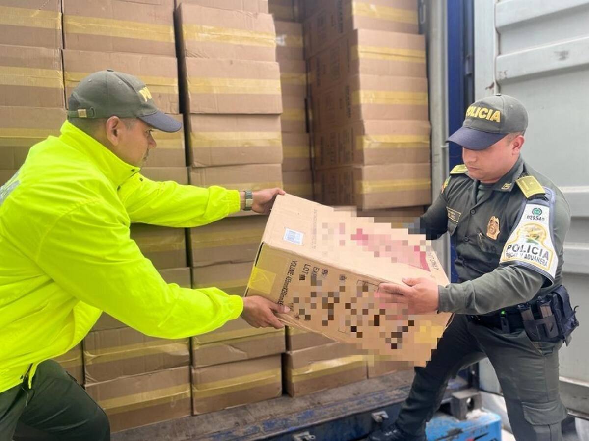 Policía incautó más de 400 mil cajetillas de contrabando en Cartagena