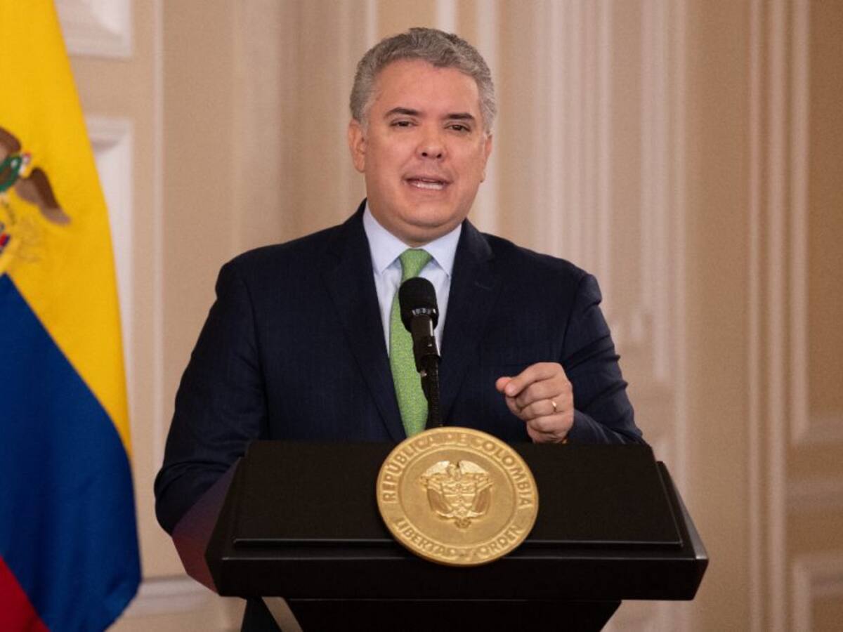 Duque hace fuerte llamado de atención a quienes se fueron de parranda