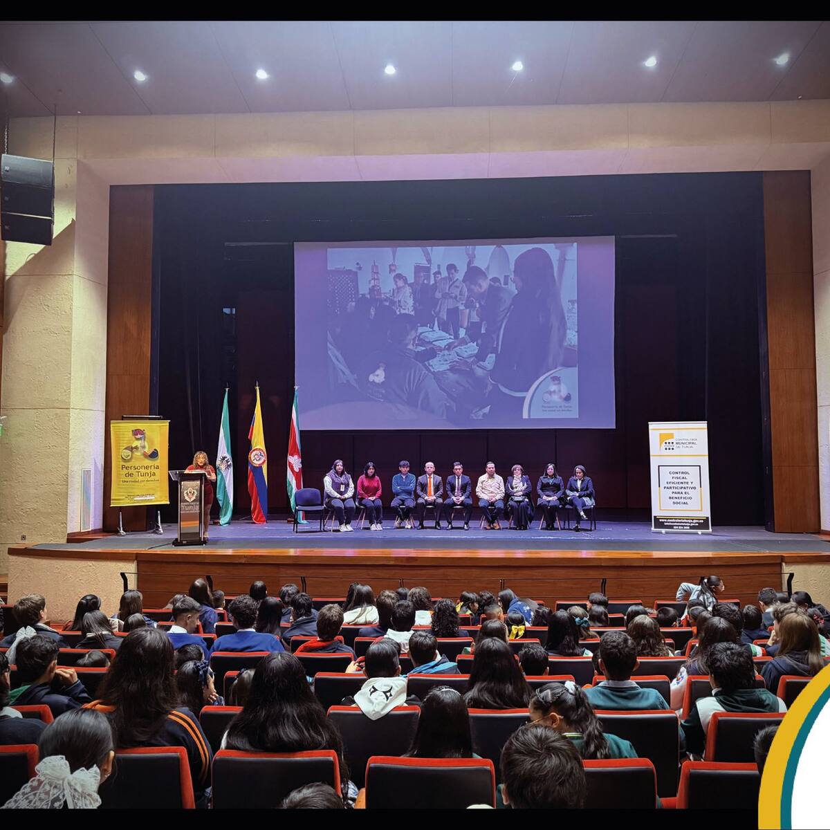 Tunja posesionó a más de 150 personeros y contralores estudiantiles