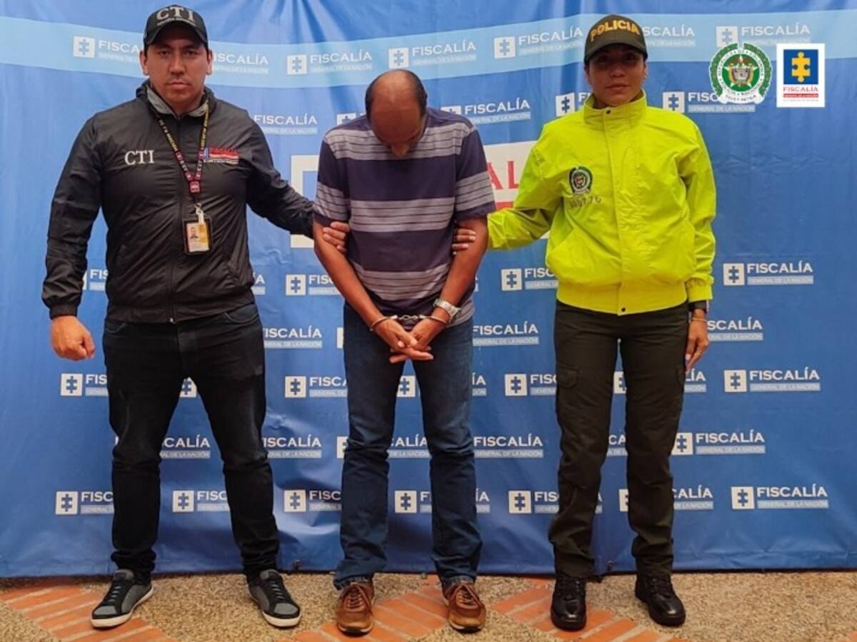 Cárcel para docente que habría abusado de cuatro alumnas