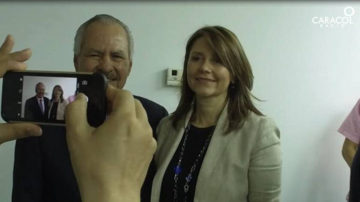 Oyentes de 6AM ganaron una cata de whisky con Darío Arizmendi