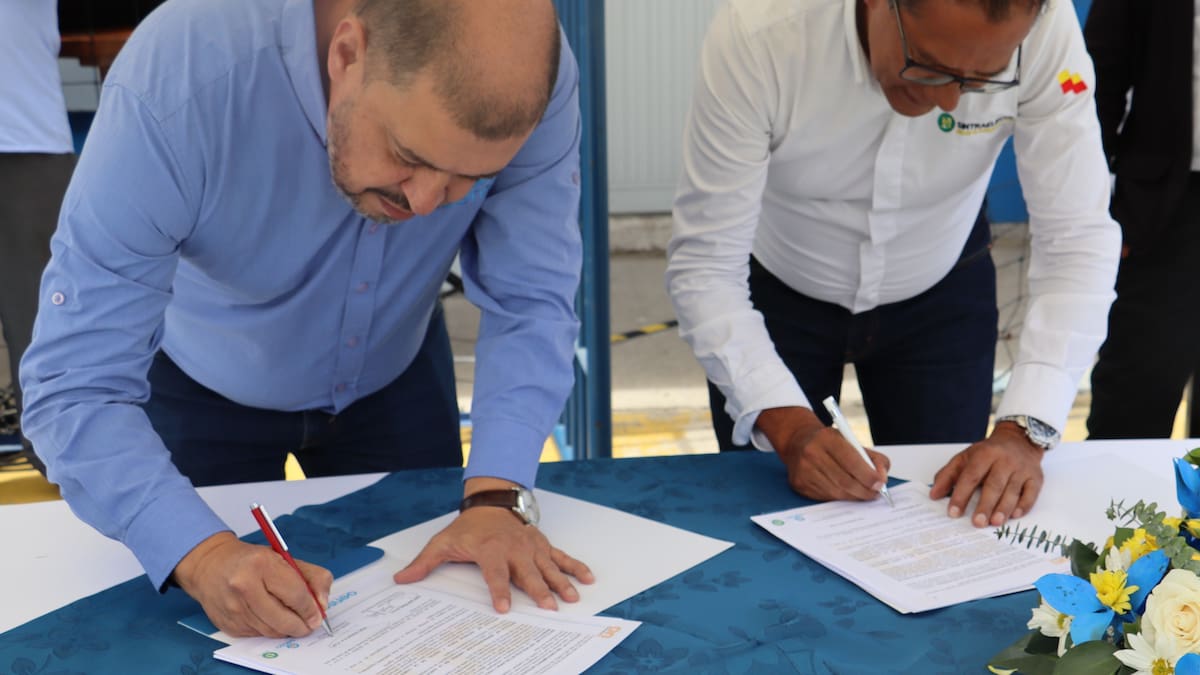 Gensa y Sintraelecol firmaron nueva convención colectiva para trabajadores de Termopaipa