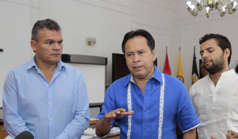 Reunión entre autoridades locales para analizar el paso por la frontera