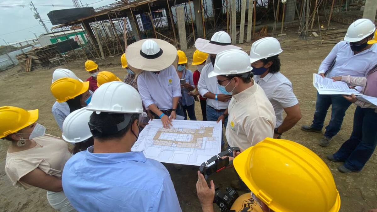 En Candelaria se construyen dos megacolegios