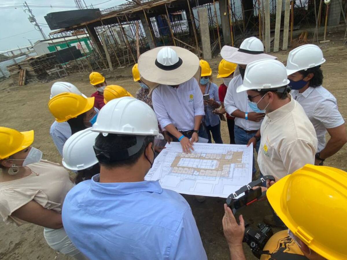 En Candelaria se construyen dos megacolegios