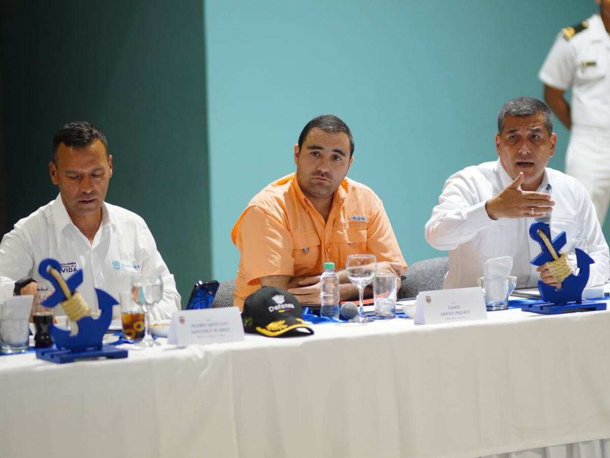 Militares en los barrios, entre las peticiones del alcalde de Cartagena al ministro de Defensa