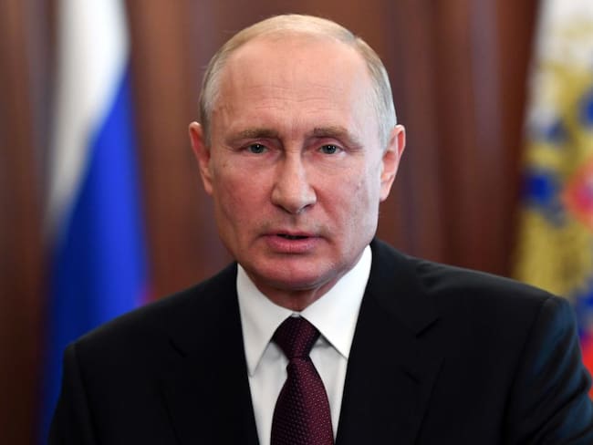 Putin ordena vacunación a gran escala en Rusia a partir de próxima semana
