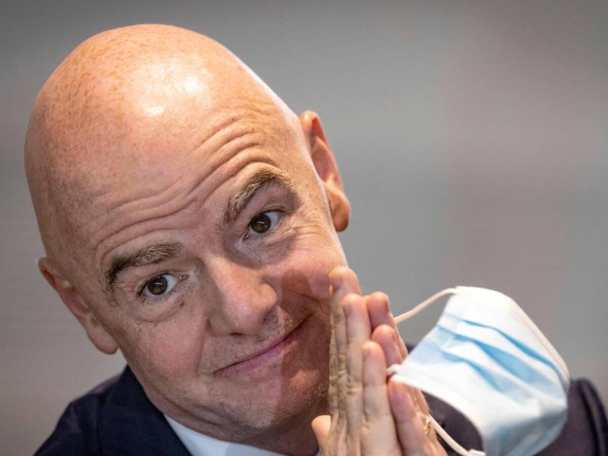 Presidente de FIFA responde a petición de presidente de Conmebol