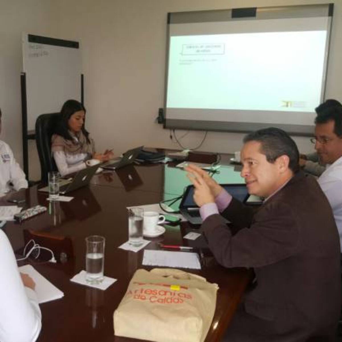 En Caldas se invertirán 80 mil millones en infraestructura escolar según Mineducación