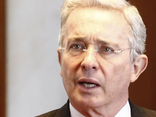 No hay pruebas que vinculen a Uribe con el hacker Sepúlveda: ex CTI
