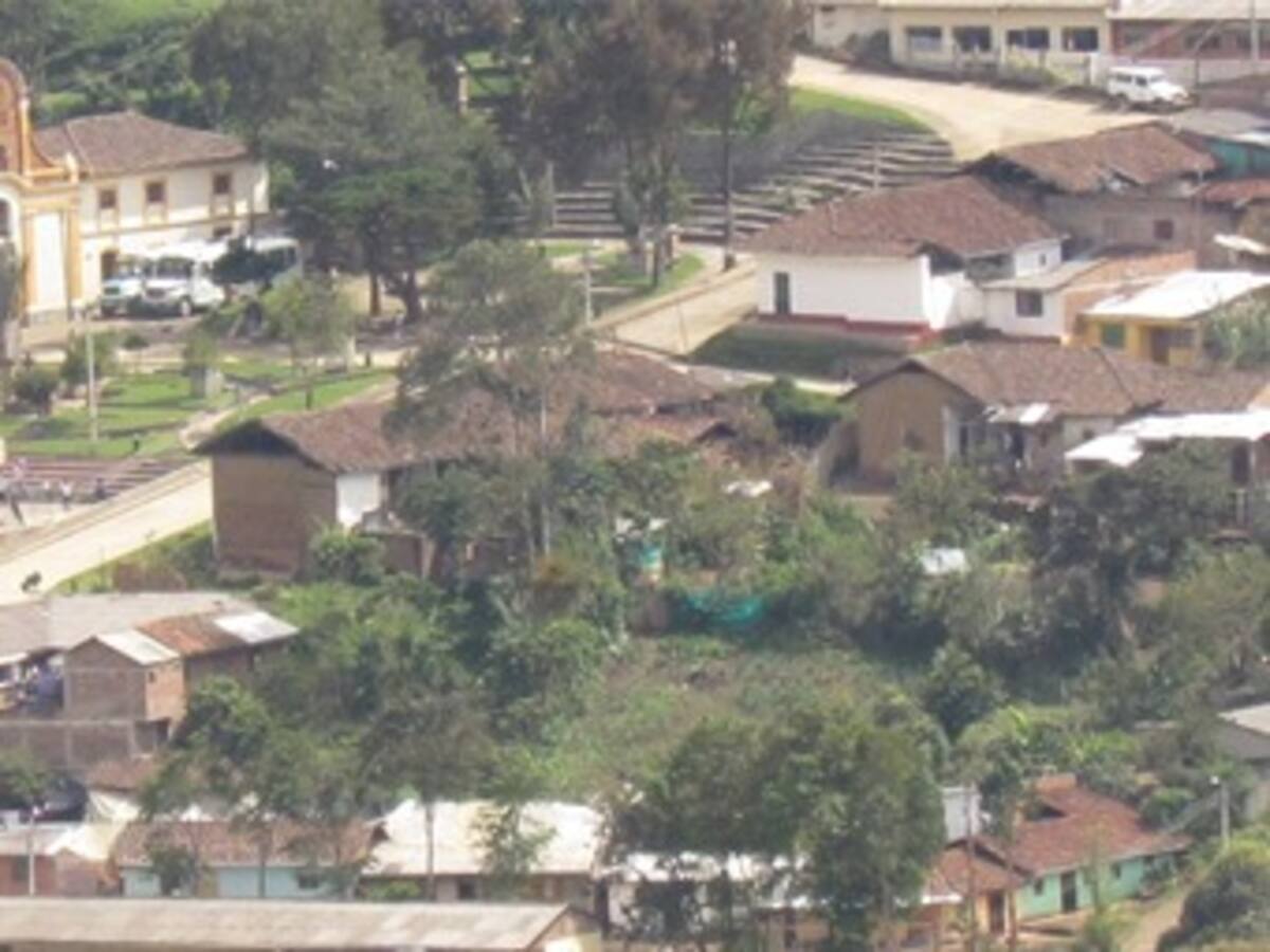 Farc instalaron explosivos en una escuela en Jambaló, Cauca: Ejército