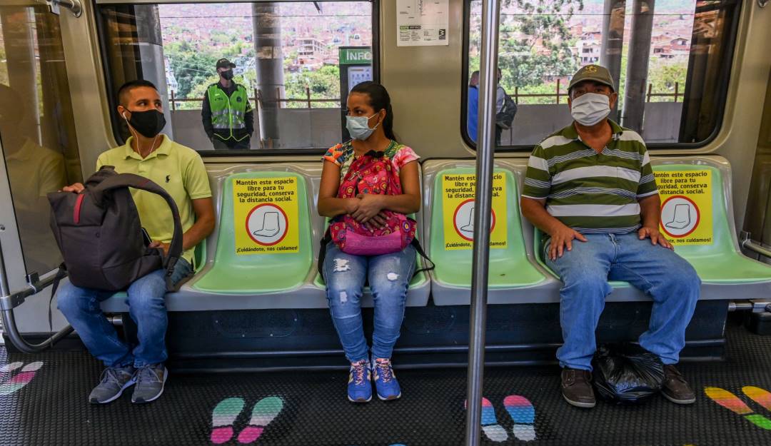 Medidas para evitar aglomeraciones en el metro de Medellín  (Antioquia, Colombia).                                Foto: Getty 