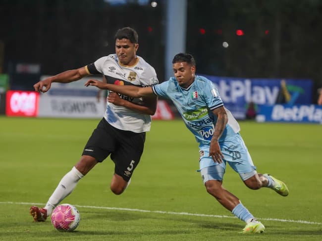 Internacional de Bogotá y Once Caldas empatan en duelo adelantado de la fecha 17: resumen y goles / Colprensa