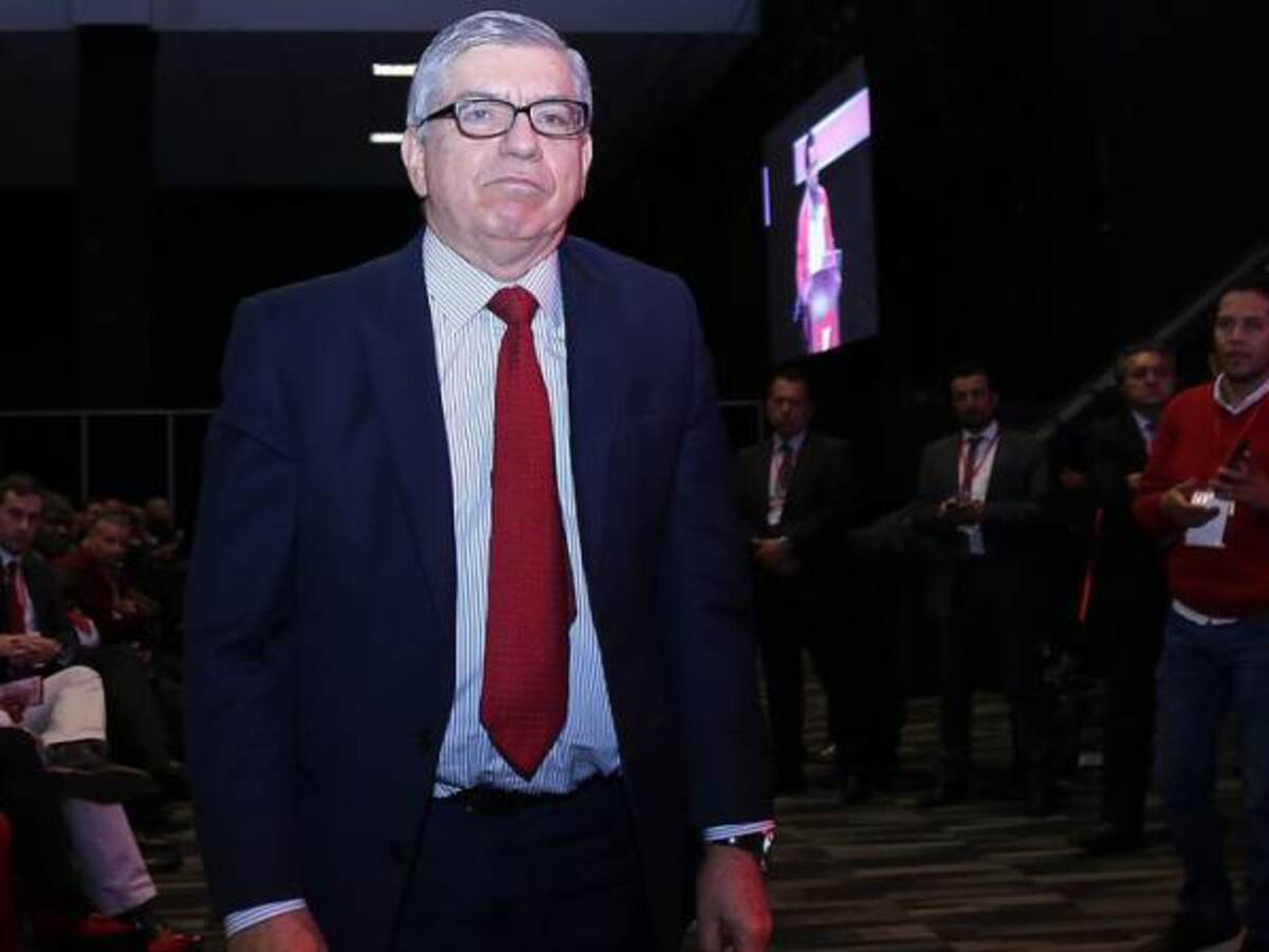 Bancada liberal se reúne con Gaviria para definir estrategia presidencial