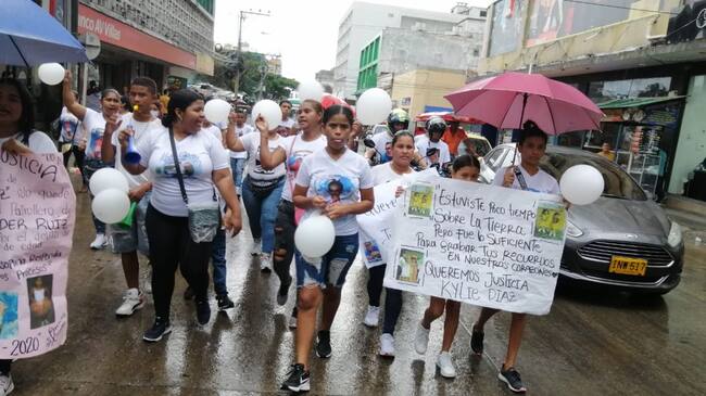Plantón de las familias afectadas