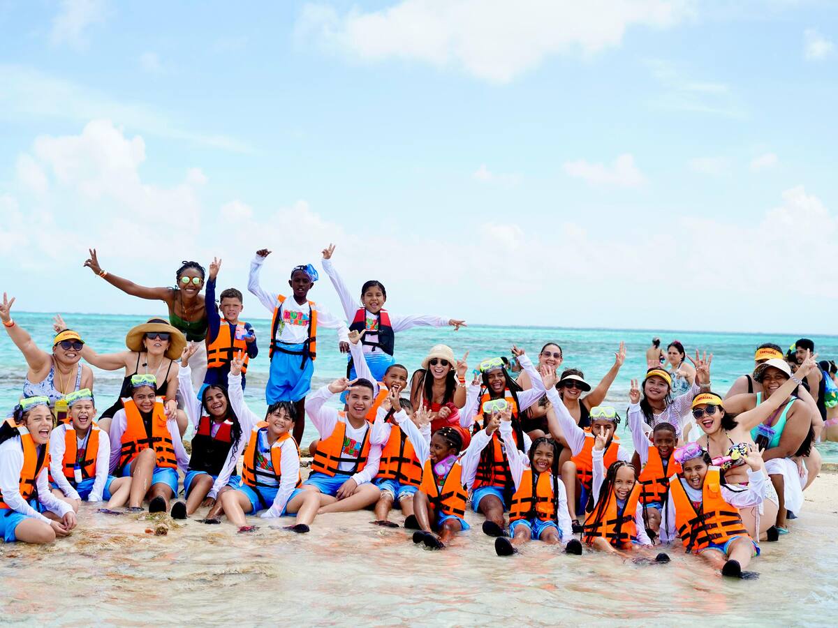 Niños y niñas de tres localidades de Cartagena conocieron San Andrés Islas