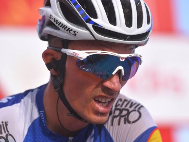 Julian Alaphilippe gana la octava etapa de La Vuelta; Chaves pierde tiempo con Froome