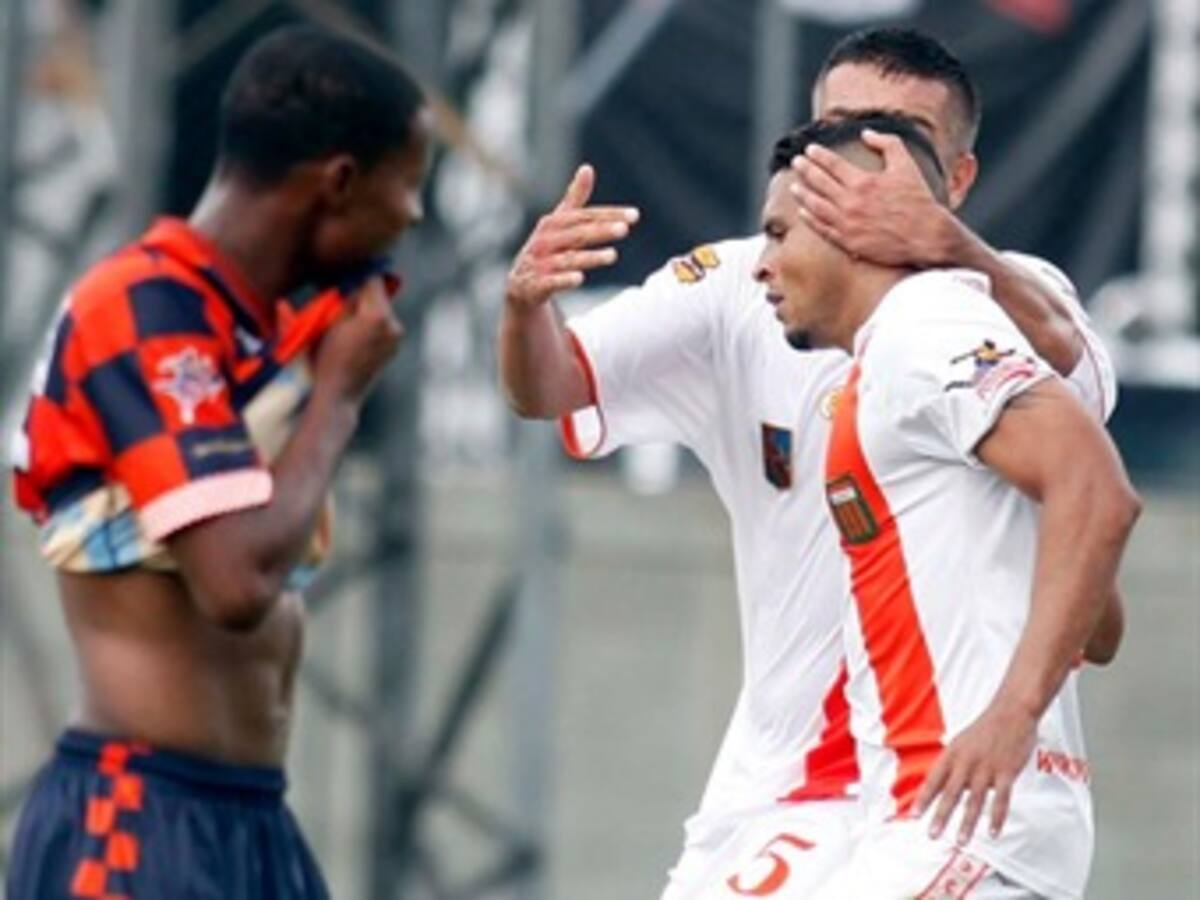 En el último minuto Envigado le negó la primera victoria a Chicó