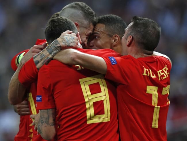 En un gran partido España derrotó a Inglaterra en Wembley