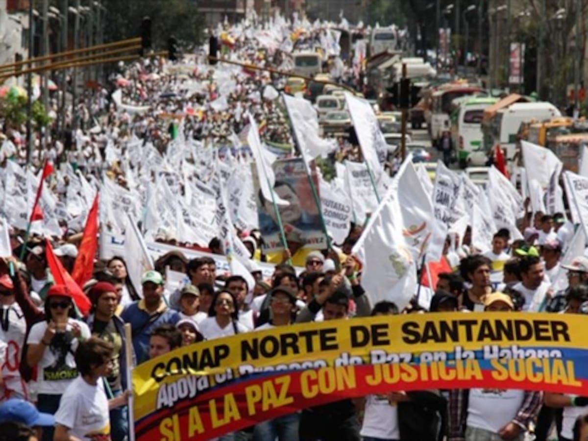 Más de 15.000 policías vigilarán marchas del día de las víctimas