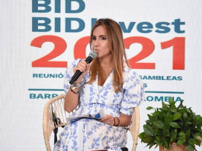 María Paula Correa.