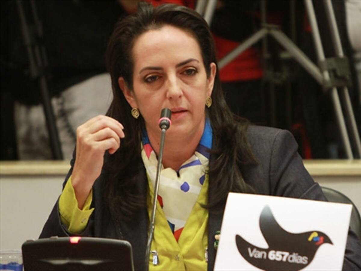 Archivan denuncia contra María Fernanda Cabal por trino ofensivo