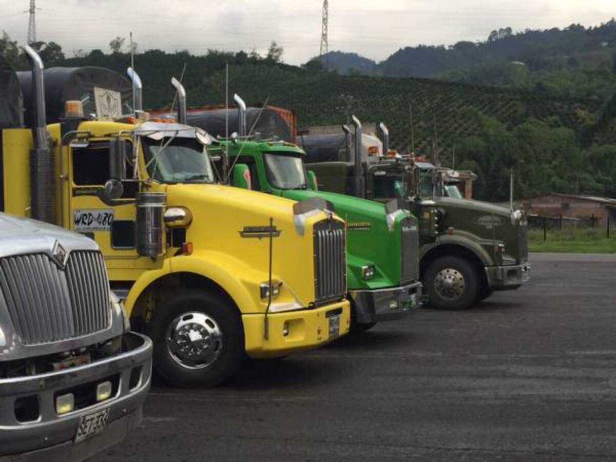 Este 30 de diciembre iniciará restricción de vehículos de carga en vías del país