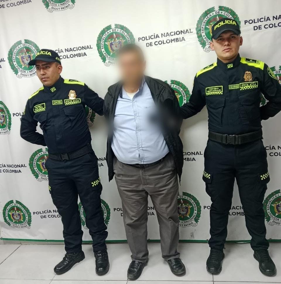 Abuelastro es enviado a la cárcel por abusar sexualmente de sus nietas en Bogotá