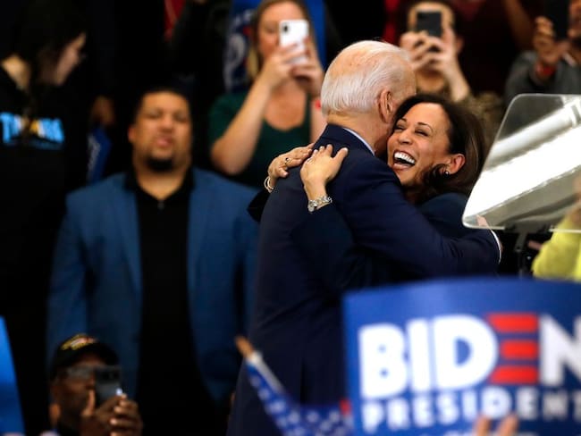 Joe Biden confirma a Kamala Harris como su candidata a la vicepresidencia