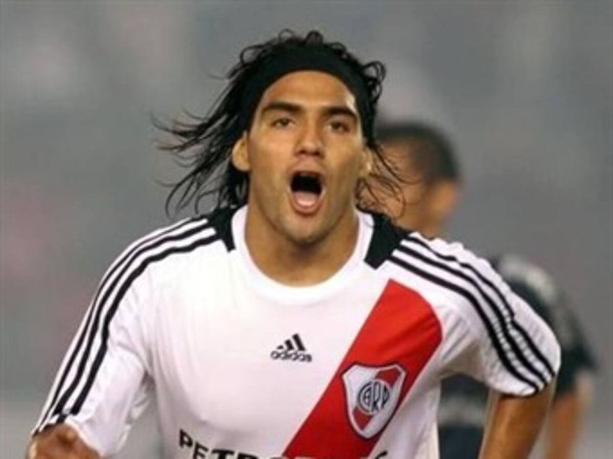 Falcao García jugará con el Oporto los próximos cuatro años