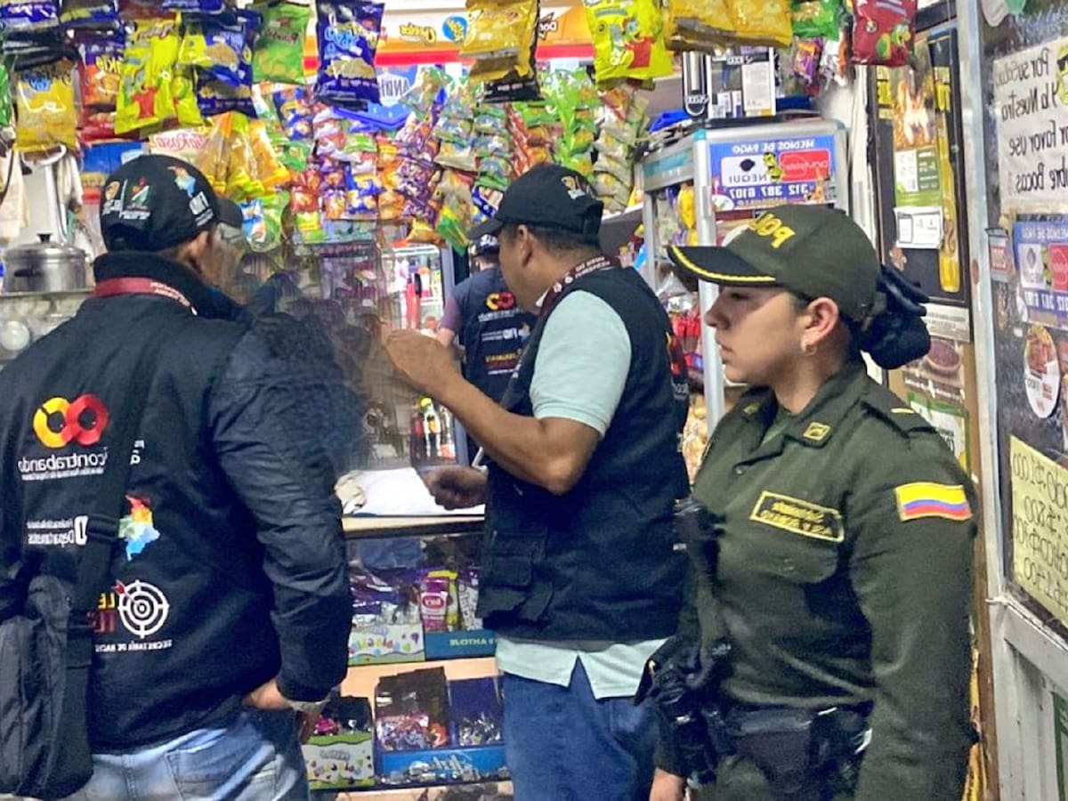 La Policía decomisa licor adulterado en Ibagué