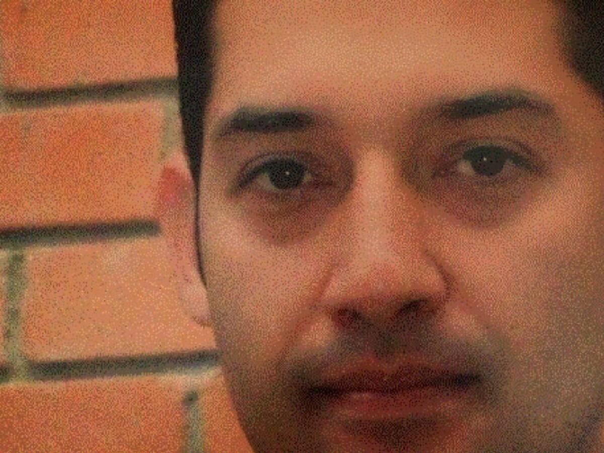 Contratan en Alcaldía a comisario que agredió a mujer