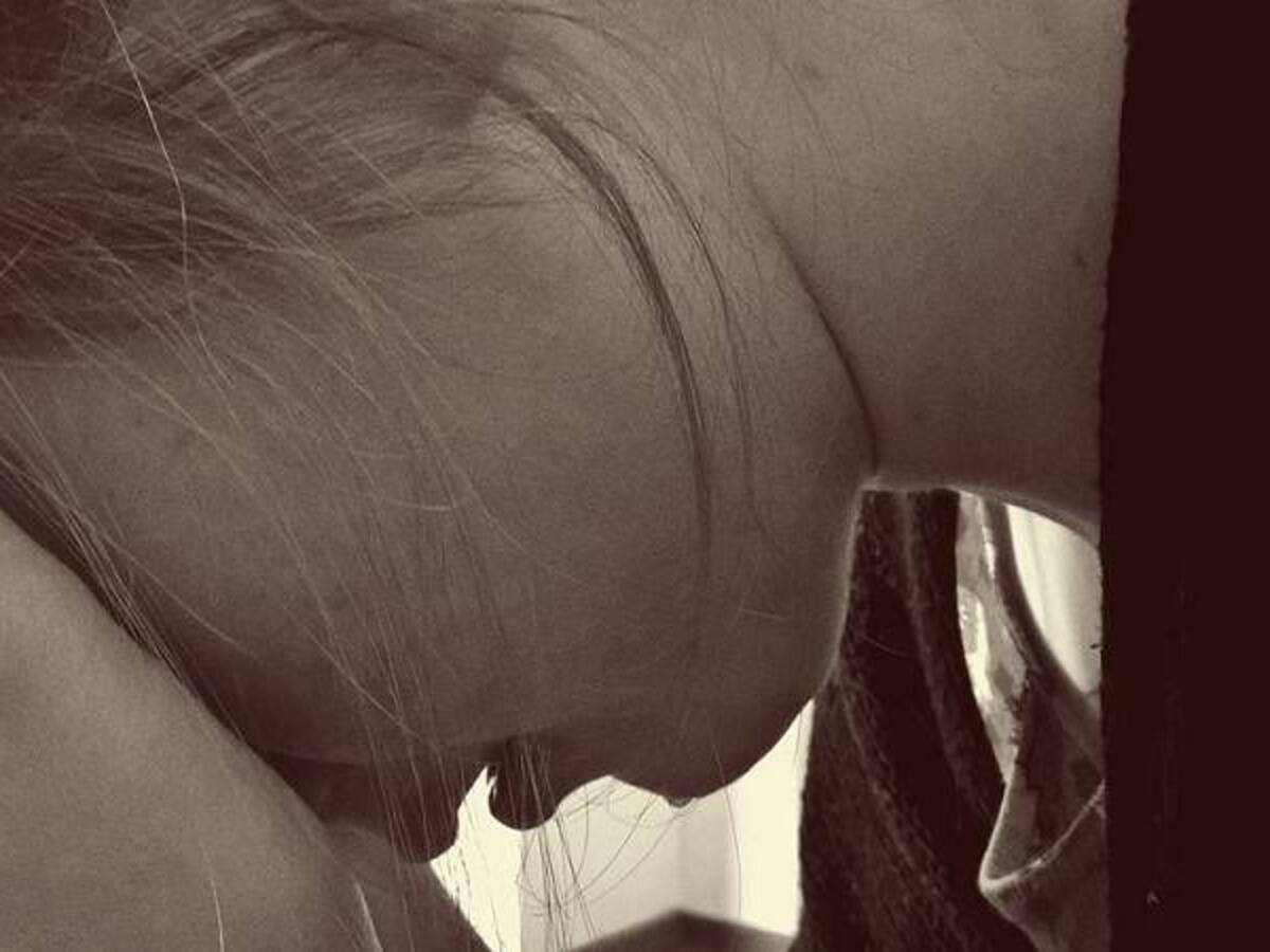 La mujer que se divorció de su esposo paralítico y se casa en el mejor amigo