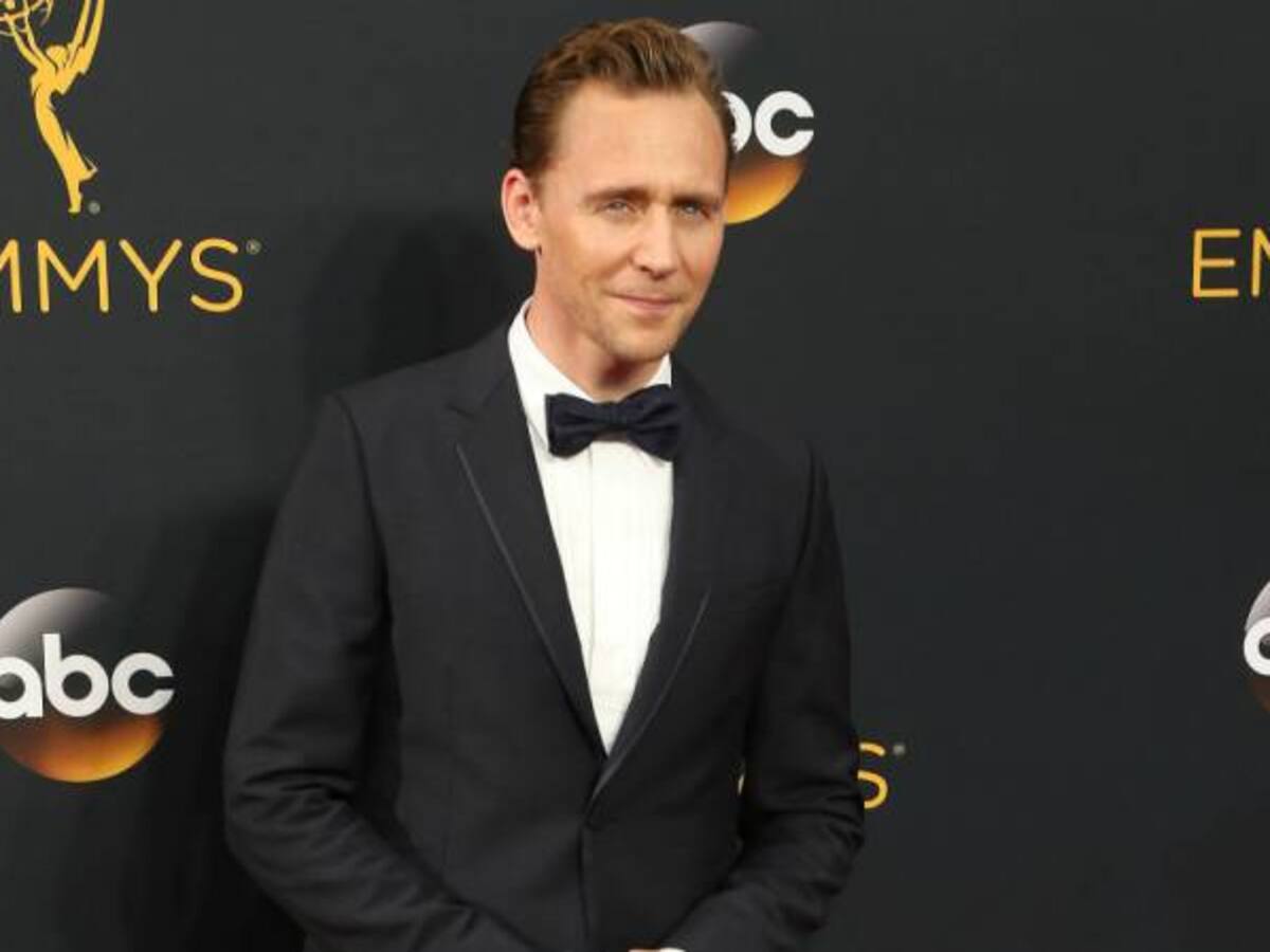 Tom Hiddleston y Taylor Swift siguen siendo 'amigos'