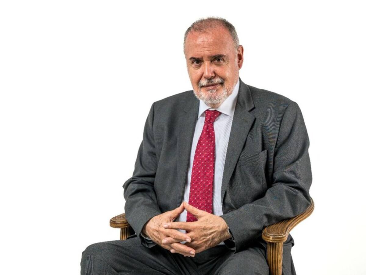 Gilberto Tobón se sostiene: “Álvaro Uribe no ordenó los falsos positivos”