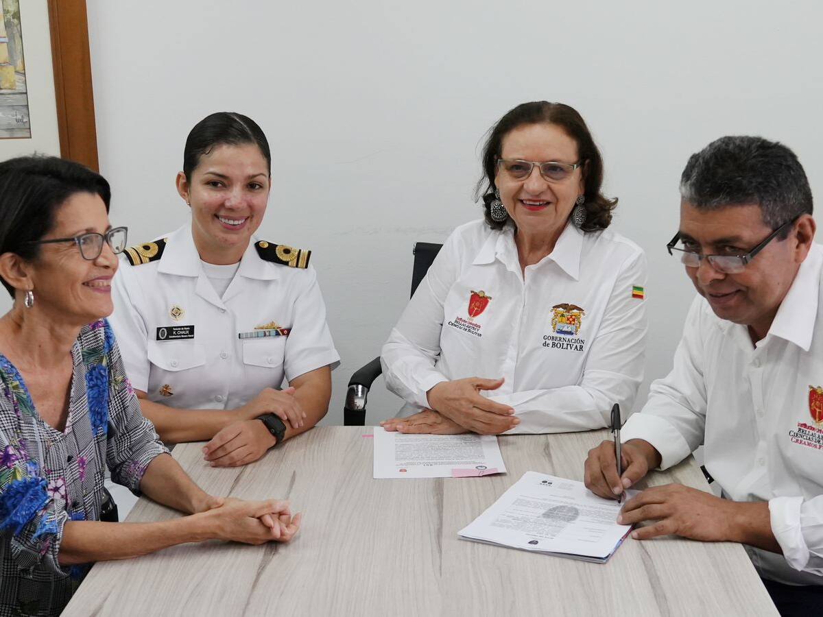 Alianza entre Unibac y Museo Naval busca fortalecer aspectos académicos y culturales